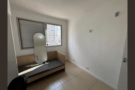Quarto de apartamento para alugar com 3 quartos, 69m² em Parque São Jorge, São Paulo