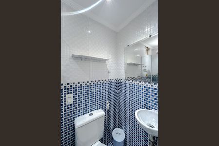 Apartamento para alugar com 69m², 3 quartos e sem vagaBanheiro