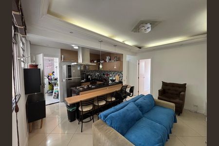 Sala de apartamento para alugar com 3 quartos, 69m² em Parque São Jorge, São Paulo