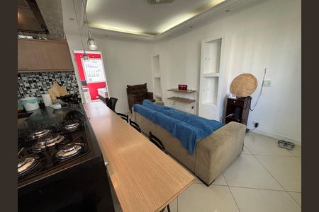 Cozinha de apartamento para alugar com 3 quartos, 69m² em Parque São Jorge, São Paulo