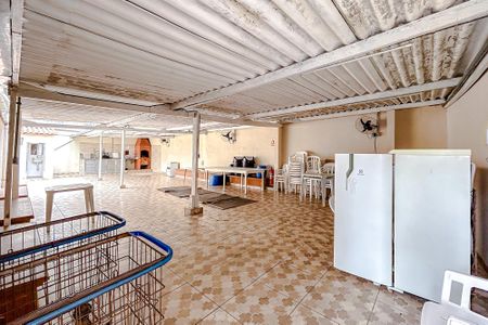 Apartamento para alugar com 69m², 3 quartos e sem vagaÁrea comum - Salão de festas