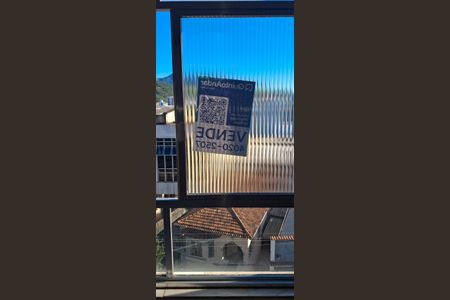 Apartamento à venda com 82m², 2 quartos e sem vagaPlaca instalada