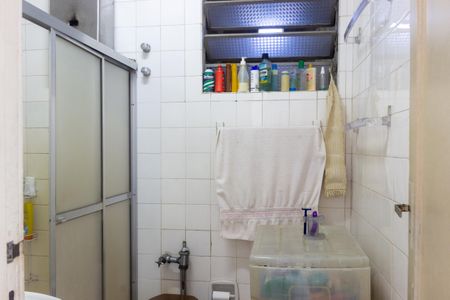 Apartamento à venda com 82m², 2 quartos e sem vagaBanheiro