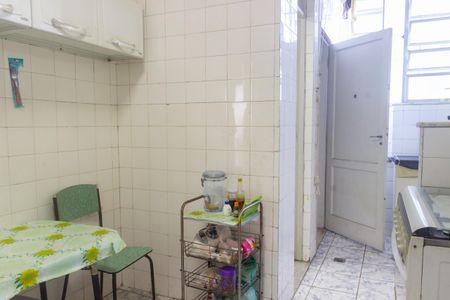 Apartamento à venda com 82m², 2 quartos e sem vagaCozinha