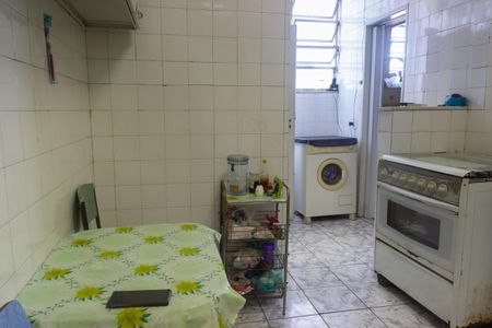 Apartamento à venda com 82m², 2 quartos e sem vagaCozinha
