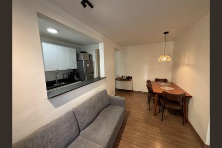 Sala de apartamento para alugar com 2 quartos, 48m² em Jardim California, Jacareí