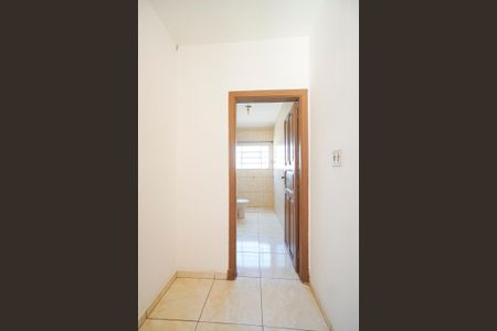 Casa à venda com 154m², 3 quartos e 1 vaga Casa à venda com 154m², 3 quartos e 1 vagaHall do banheiro