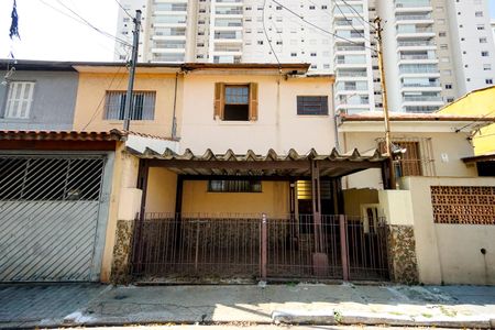 Casa à venda com 154m², 3 quartos e 1 vaga Casa à venda com 154m², 3 quartos e 1 vagaFachada