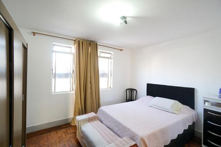 Casa à venda com 154m², 3 quartos e 1 vaga Casa à venda com 154m², 3 quartos e 1 vagaQuarto 01