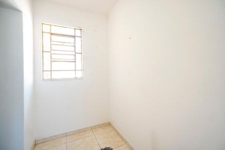 Casa à venda com 154m², 3 quartos e 1 vaga Casa à venda com 154m², 3 quartos e 1 vagaHall do banheiro