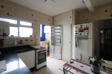 Apartamento à venda com 80m², 2 quartos e sem vagaCozinha