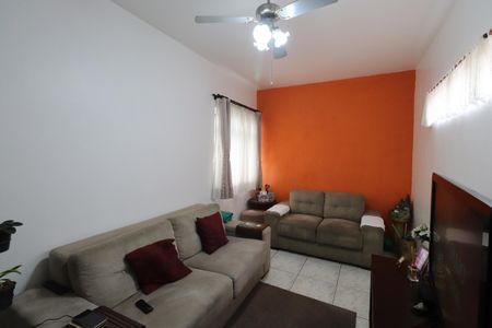 Apartamento à venda com 80m², 2 quartos e sem vagaSala