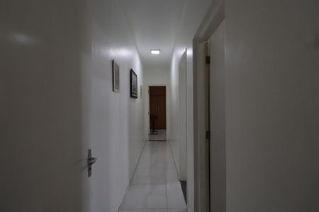 Apartamento à venda com 80m², 2 quartos e sem vagaCorredor