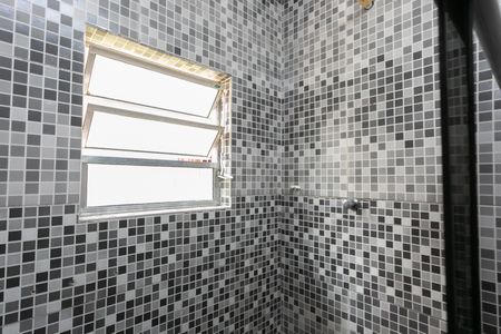 Casa para alugar com 55m², 2 quartos e sem vagaBanheiro 