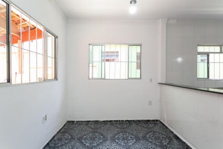 Casa para alugar com 55m², 2 quartos e sem vagaSala