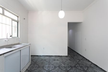 Casa para alugar com 55m², 2 quartos e sem vagaCozinha 