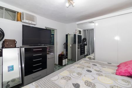 Quarto 1 de casa à venda com 2 quartos, 160m² em Realengo, Rio de Janeiro