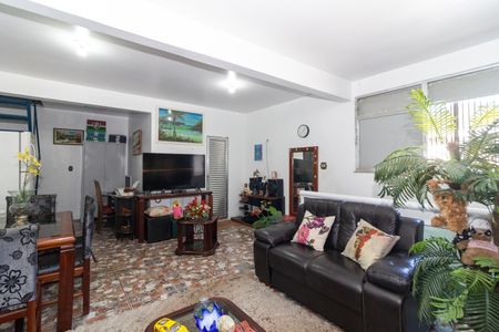 Casa à venda com 160m², 2 quartos e sem vagaSala