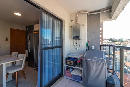Apartamento à venda com 38m², 1 quarto e sem vagaVaranda e Área de Serviço