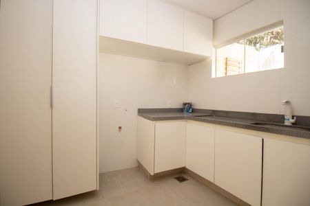 Casa para alugar com 135m², 3 quartos e sem vagaÁrea de Serviço