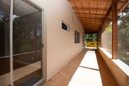 Casa para alugar com 135m², 3 quartos e sem vagaVaranda