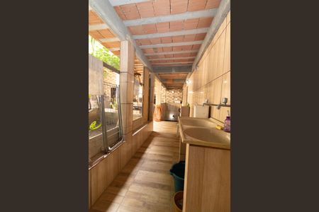 Casa à venda com 225m², 4 quartos e 1 vagaÁrea de Serviço