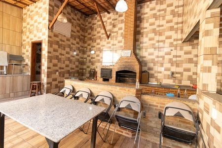 Casa à venda com 225m², 4 quartos e 1 vagaÁrea comum - Churrasqueira