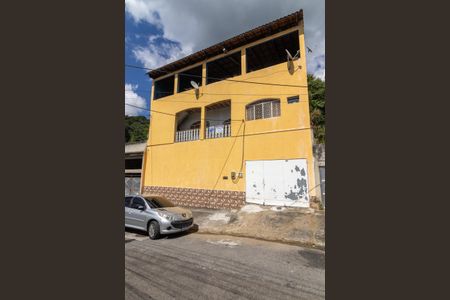 Casa à venda com 225m², 4 quartos e 1 vagaFachada+Plaquinha
