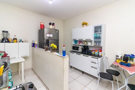 Casa à venda com 225m², 4 quartos e 1 vagaCozinha 1