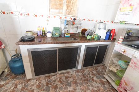 Casa à venda com 225m², 4 quartos e 1 vagaCozinha 2