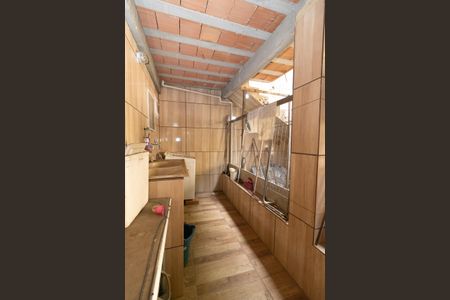 Casa à venda com 225m², 4 quartos e 1 vagaÁrea de Serviço