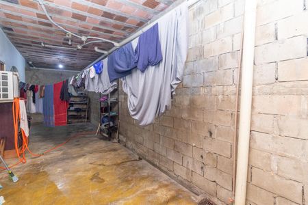 Casa à venda com 225m², 4 quartos e 1 vagaÁrea de Serviço