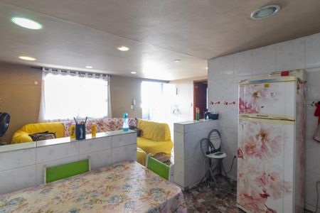 Casa à venda com 225m², 4 quartos e 1 vagaCozinha 2