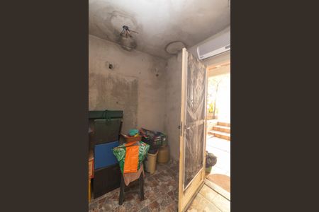 Casa à venda com 225m², 4 quartos e 1 vagaÁrea de Serviço