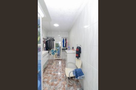 Casa à venda com 225m², 4 quartos e 1 vagaBanheiro da Suíte 2