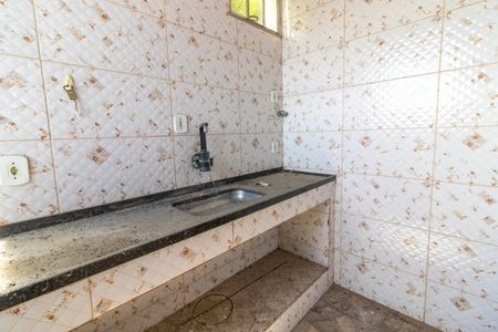 Casa à venda com 225m², 4 quartos e 1 vagacozinha 3