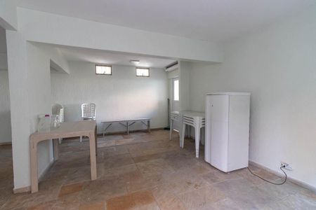 Apartamento à venda com 55m², 2 quartos e 1 vagaÁrea comum - Salão de festas