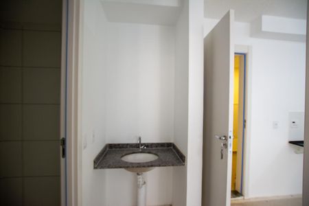 Apartamento para alugar com 35m², 1 quarto e sem vaga Apartamento para alugar com 35m², 1 quarto e sem vagaLAVABO-COZINHA-AREA DE SERVIÇO