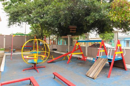 Apartamento para alugar com 47m², 2 quartos e sem vagaÁrea comum - Playground