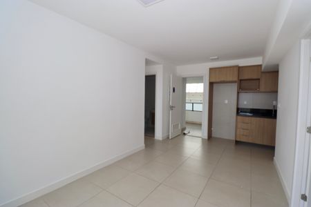 Sala de apartamento para alugar com 2 quartos, 70m² em Stella Maris, Salvador