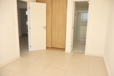 Apartamento para alugar com 70m², 2 quartos e 2 vagasSuíte