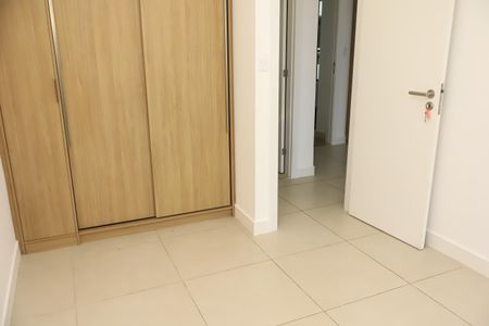 Apartamento para alugar com 70m², 2 quartos e 2 vagasSuíte