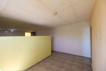 Sala de casa à venda com 1 quarto, 56m² em Jardim Paraguacu, São Paulo