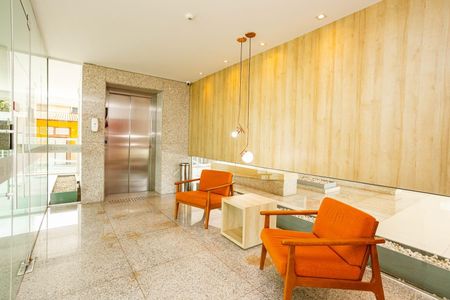 Apartamento para alugar com 86m², 2 quartos e 1 vaga Apartamento para alugar com 86m², 2 quartos e 1 vagaHall de Entrada