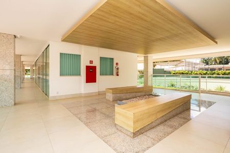 Apartamento para alugar com 86m², 2 quartos e 1 vaga Apartamento para alugar com 86m², 2 quartos e 1 vagaHall de Entrada