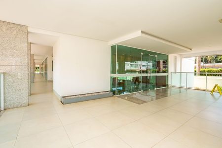 Apartamento para alugar com 86m², 2 quartos e 1 vaga Apartamento para alugar com 86m², 2 quartos e 1 vagaHall de Entrada