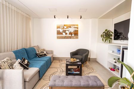 Apartamento para alugar com 86m², 2 quartos e 1 vaga Apartamento para alugar com 86m², 2 quartos e 1 vagaSala