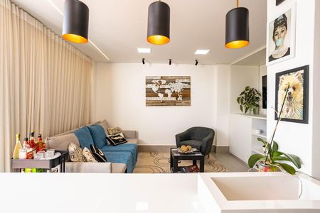 Apartamento para alugar com 86m², 2 quartos e 1 vaga Apartamento para alugar com 86m², 2 quartos e 1 vagaSala