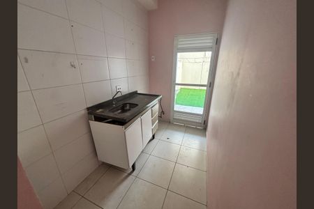 Apartamento à venda com 98m², 2 quartos e 1 vagaCozinha