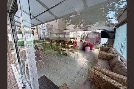 Apartamento à venda com 98m², 2 quartos e 1 vagaÁrea comum - Salão de festas